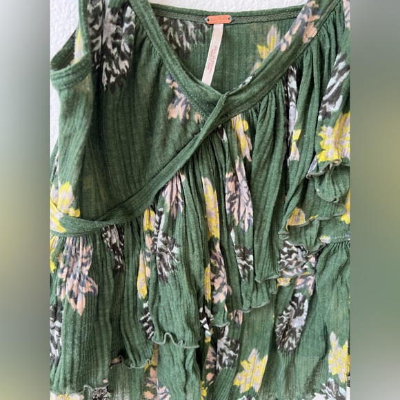 FREE PEOPLE Revolve Green Melbourne Ruffle Tank Top Bohemian Size XS Boho - Picture 5 of 10